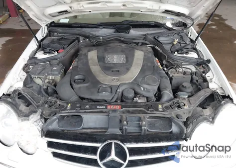 2008 Mercedes-Benz Clk 550 z USA, uszkodzony, nr VIN WDBTK72F18T099213